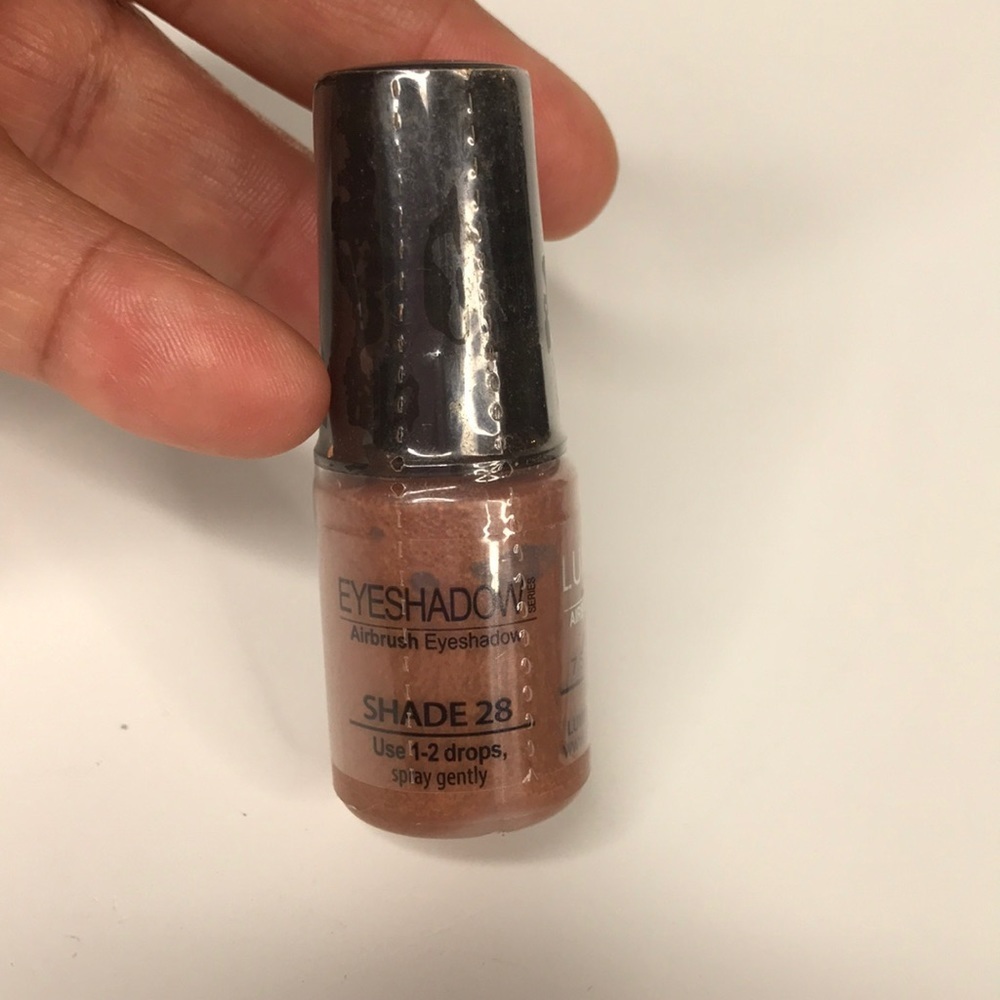 Luminess Airbrush eyeshadow shade 28